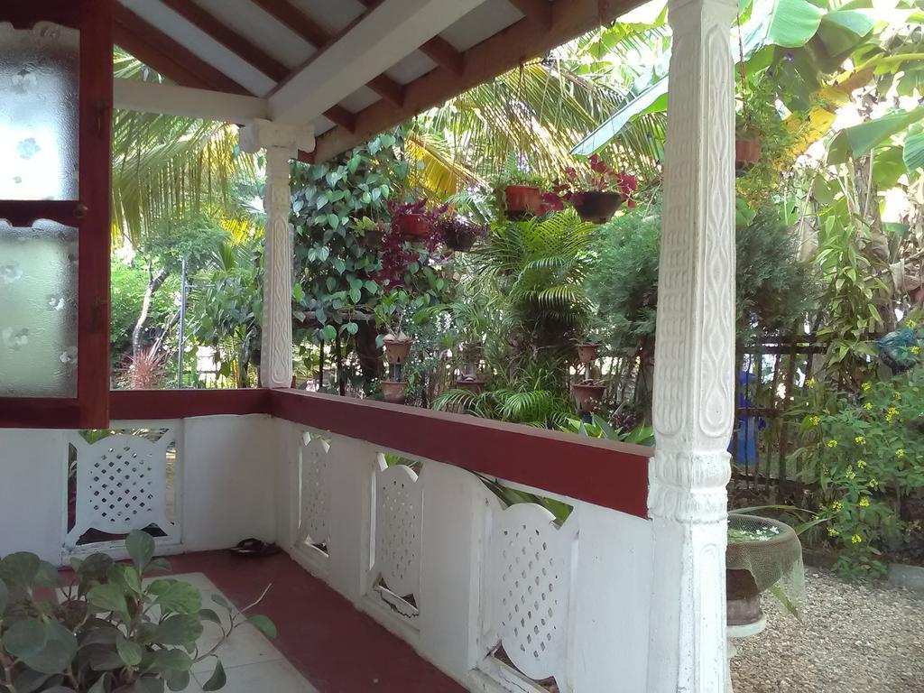 Gem Villa Weligama Eksteriør billede