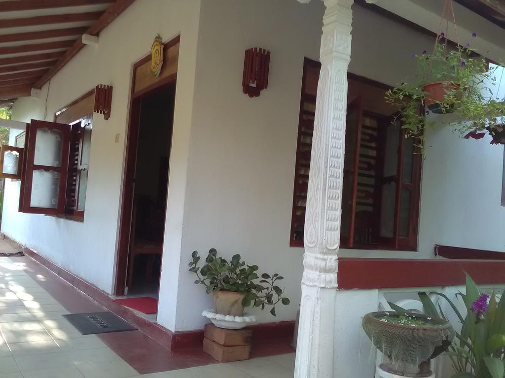 Gem Villa Weligama Eksteriør billede
